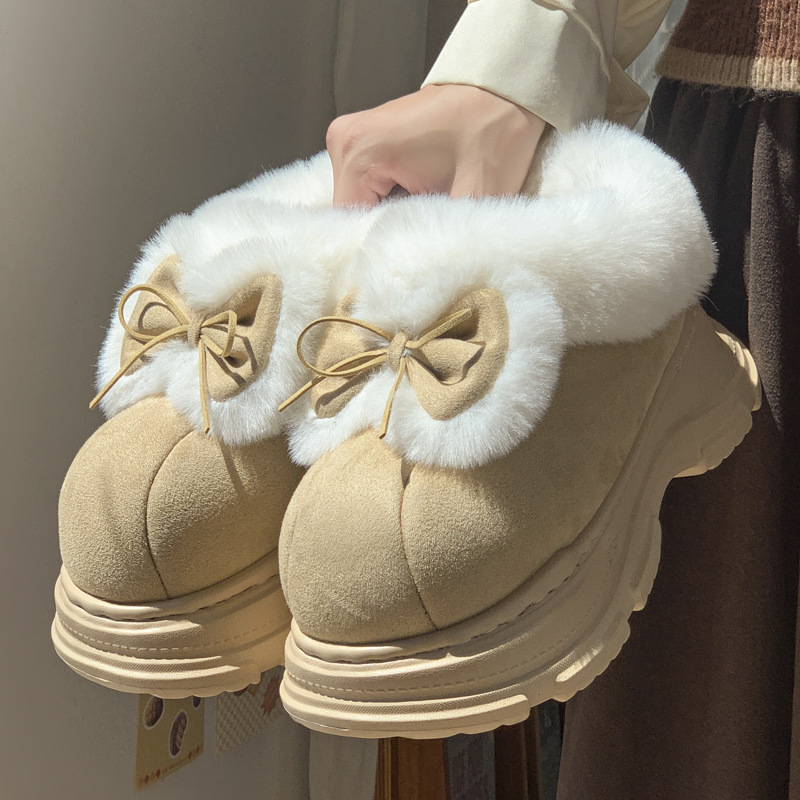 Soft Sole Booties - Pantoufles chaudes et moelleuses en fausse